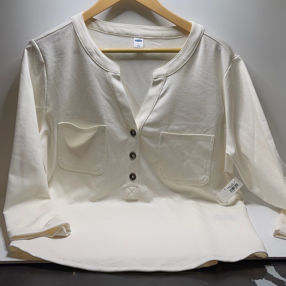 New old navy large cream blouse